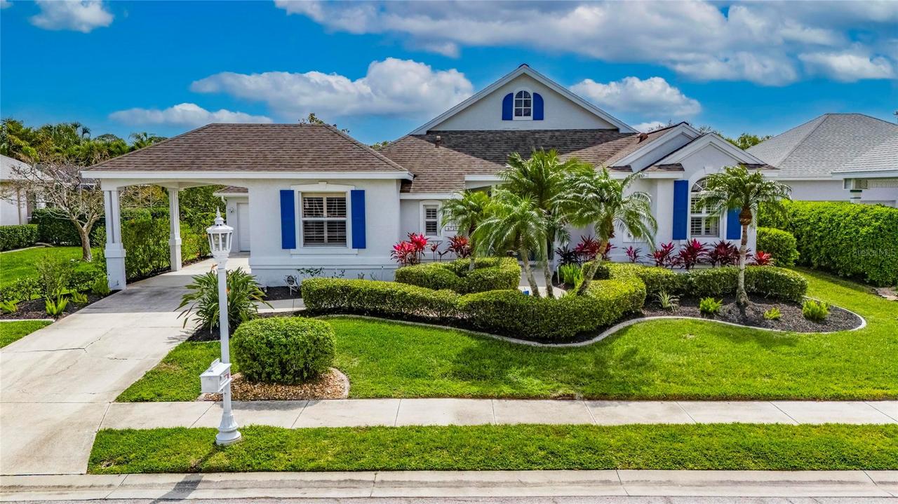 4720 Clipper Dr., Bradenton, FL 34208