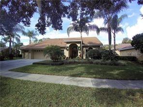 5208 Laurel Pointe Dr., Valrico, FL 33596