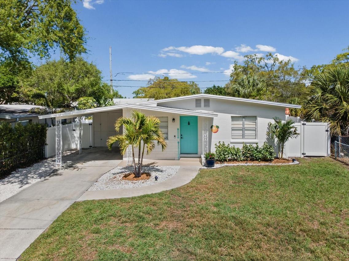 530 Lexington St., Dunedin, FL 34698