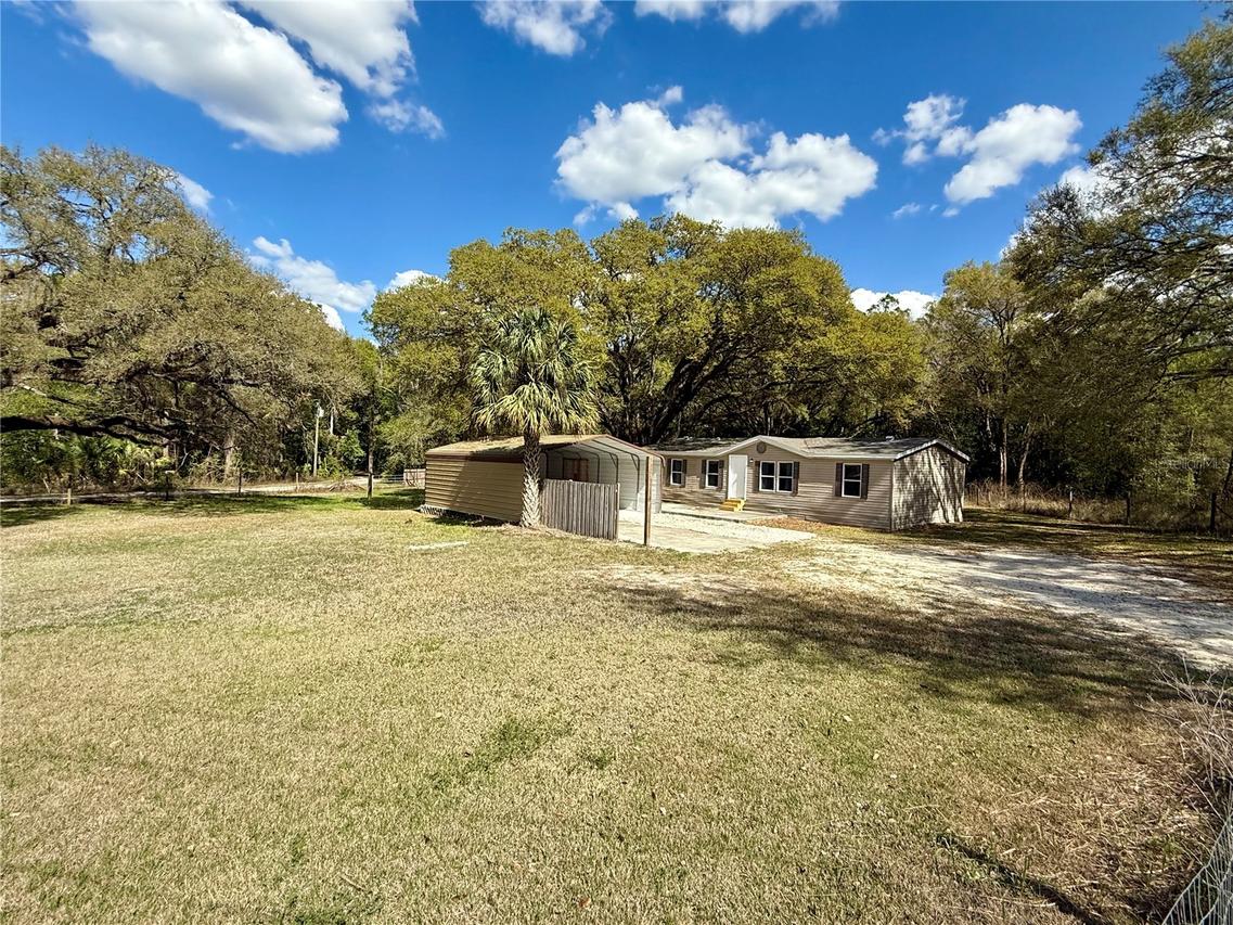 7304 23rd St., Zephyrhills, FL 33540