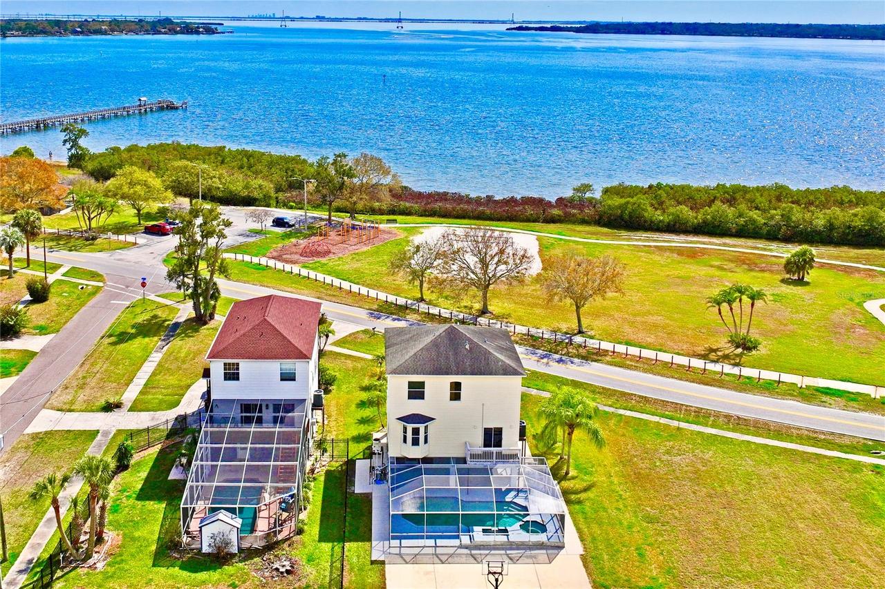 402 Shore Dr., Oldsmar, FL 34677