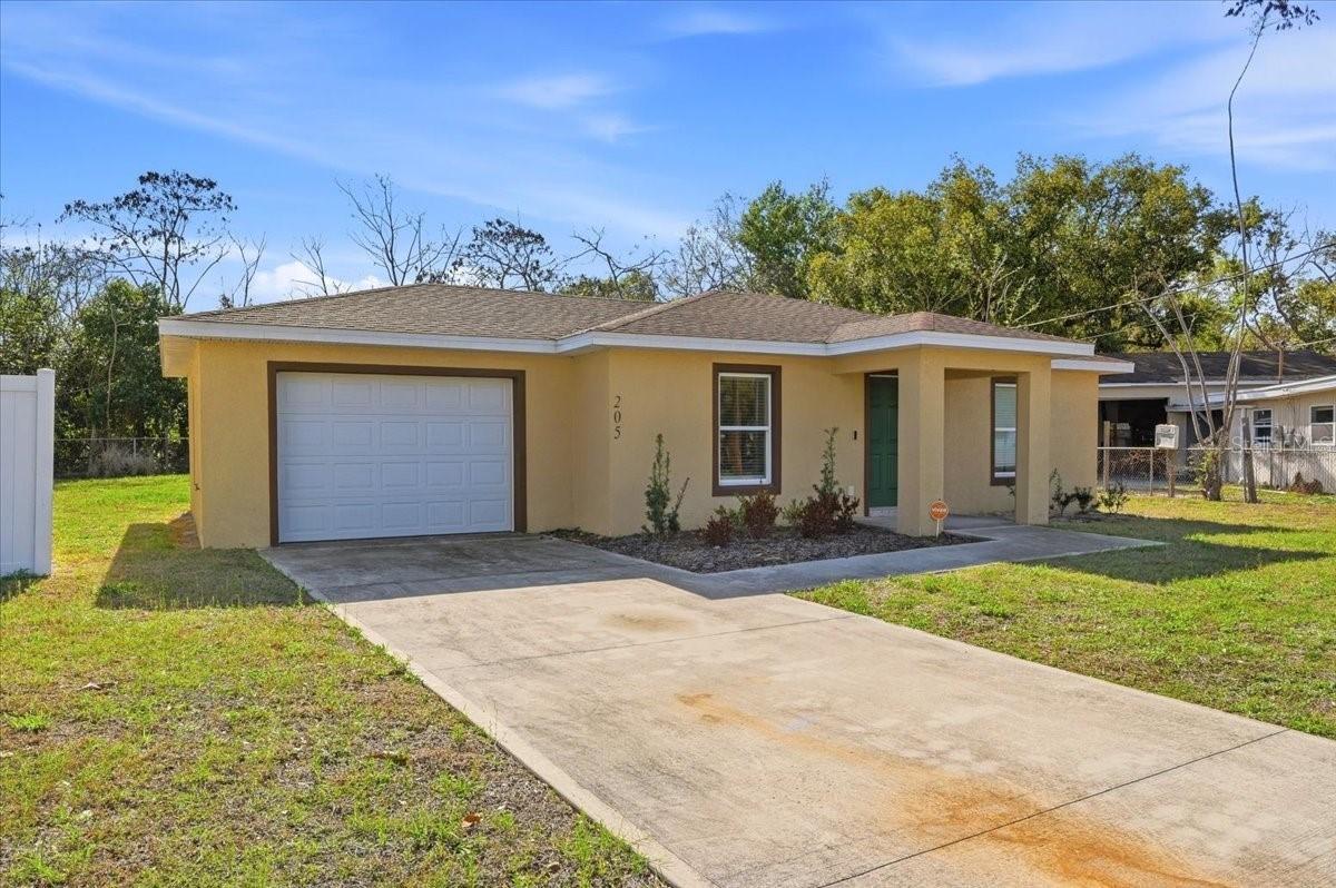 205 Westwood Ave., Winter Haven, FL 33880