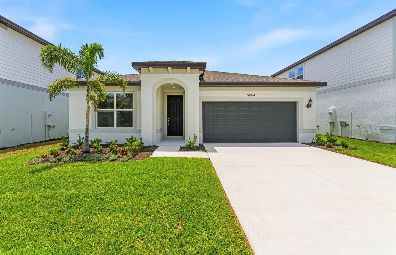 9804 Redwood Heights Loop, Thonotosassa, FL 33592