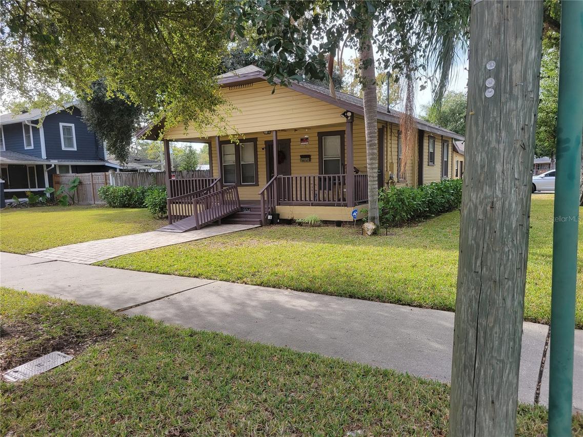 6804 N Central Ave., Tampa, FL 33604
