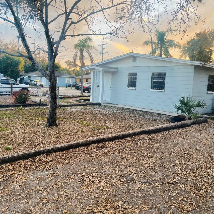 3618 and 3616 E Dr Martin Luther King Jr Blvd Blvd., Tampa, FL 33610