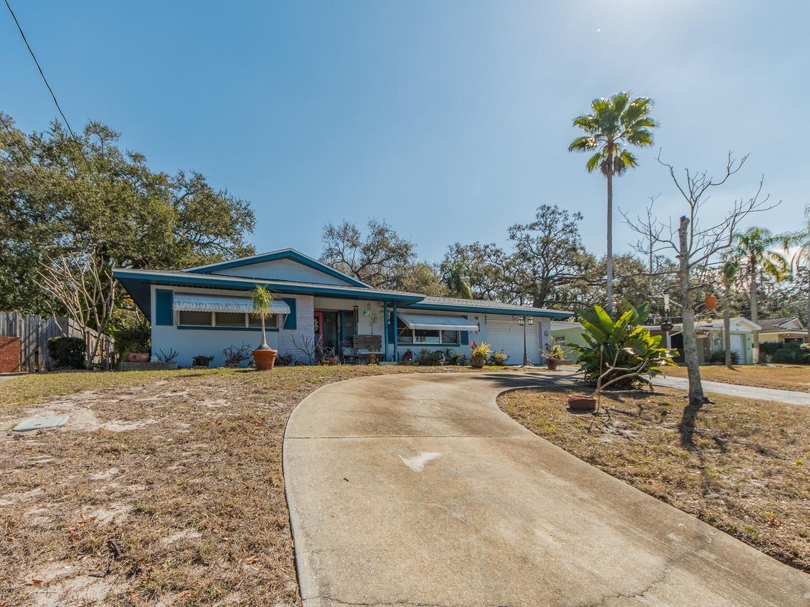 471 Sierra Cir., Largo, FL 33770