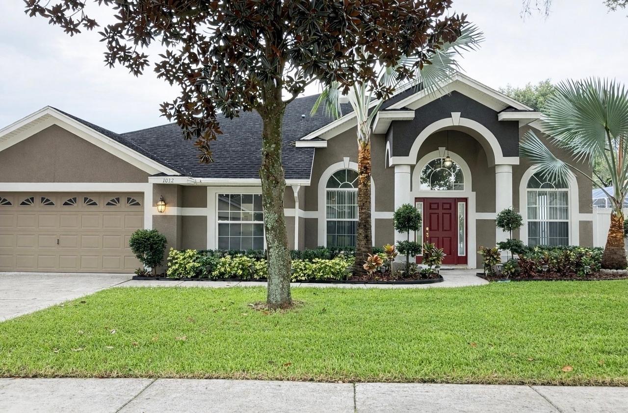 1032 Legends Pass Dr., Valrico, FL 33594