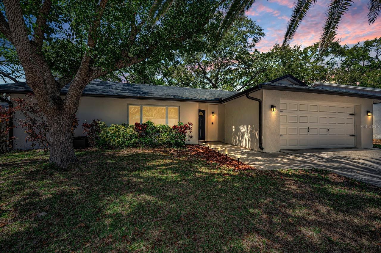 321 Arbor Dr., Palm Harbor, FL 34683
