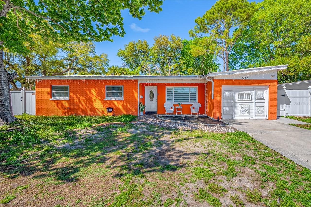 7607 W Hanna Ave., Tampa, FL 33615