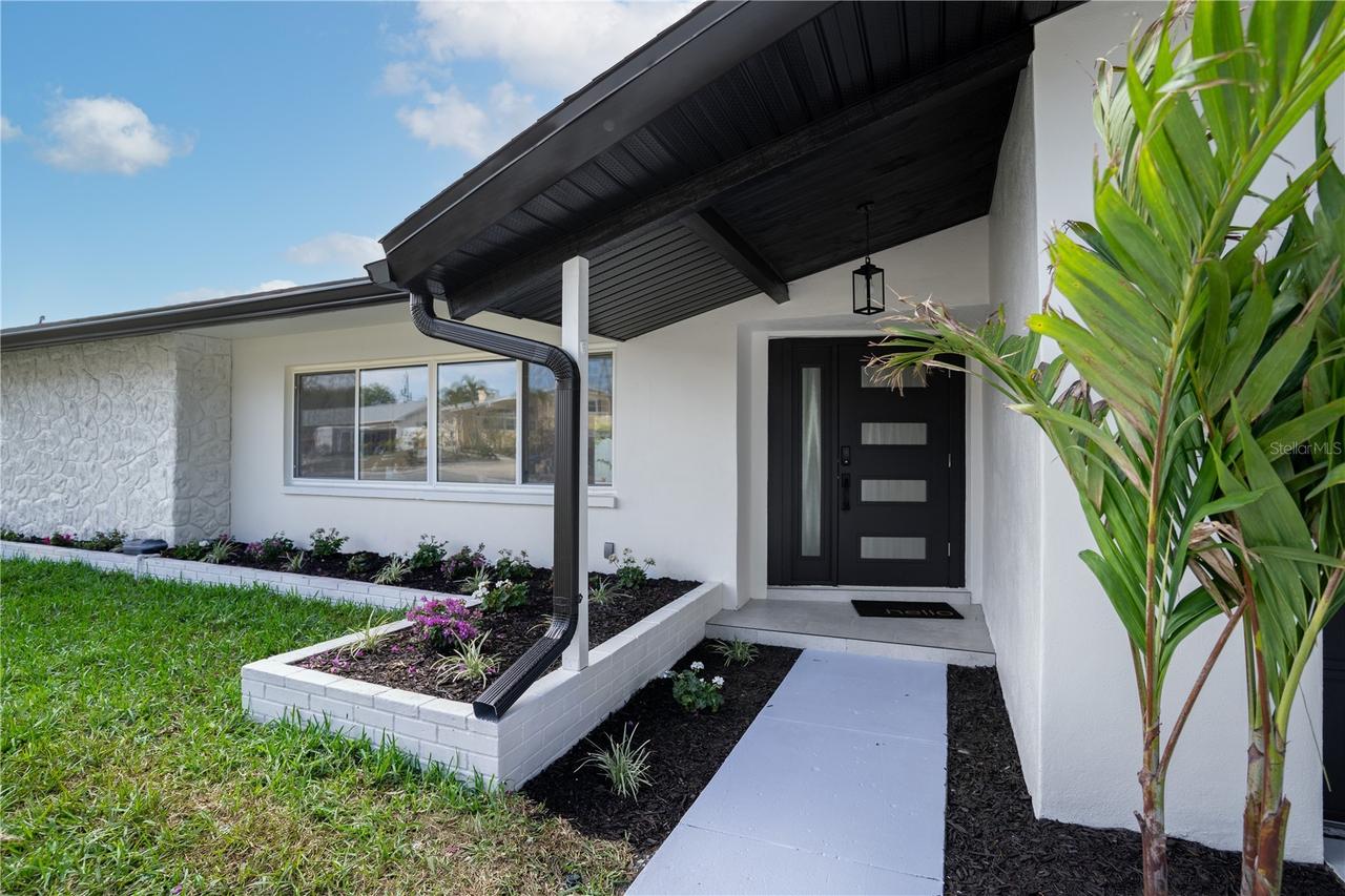 13956 80th Ave., Seminole, FL 33776