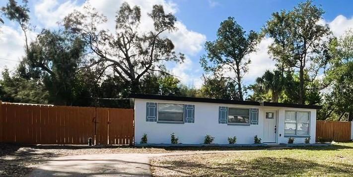 9154 Orchid Dr., Seminole, FL 33777