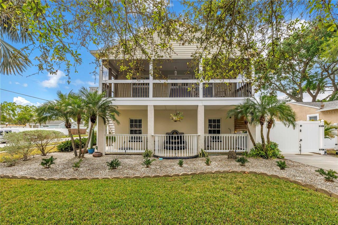 786 59th Ave., St Petersburg, FL 33703