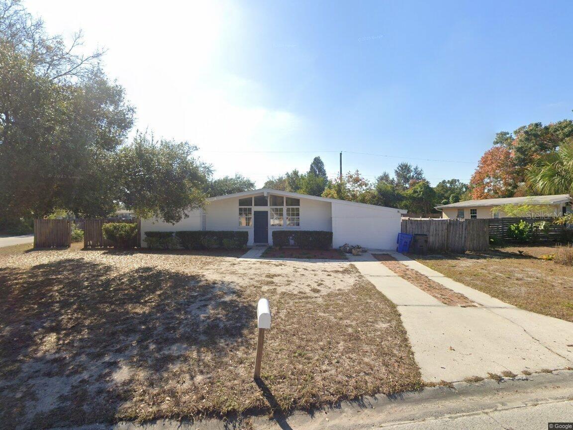 1102 Briarwood Ave., Tampa, FL 33613