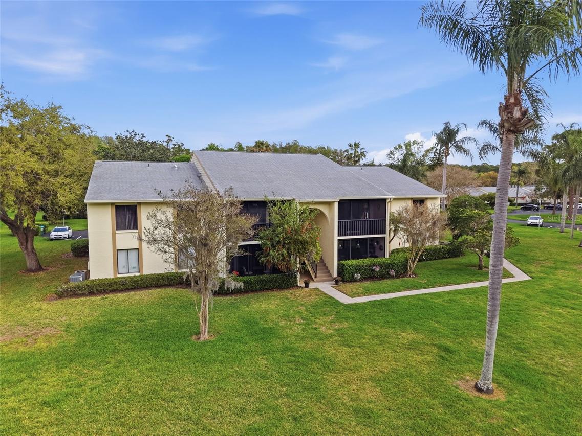 1488 Pine Glen Ln. #B2, Tarpon Springs, FL 34688