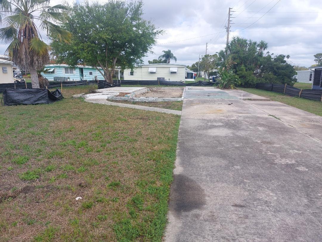 105 Lake Tarpon Dr. #26, Palm Harbor, FL 34684