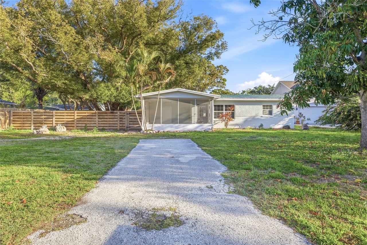 201 Dunkirk Rd., Oldsmar, FL 34677