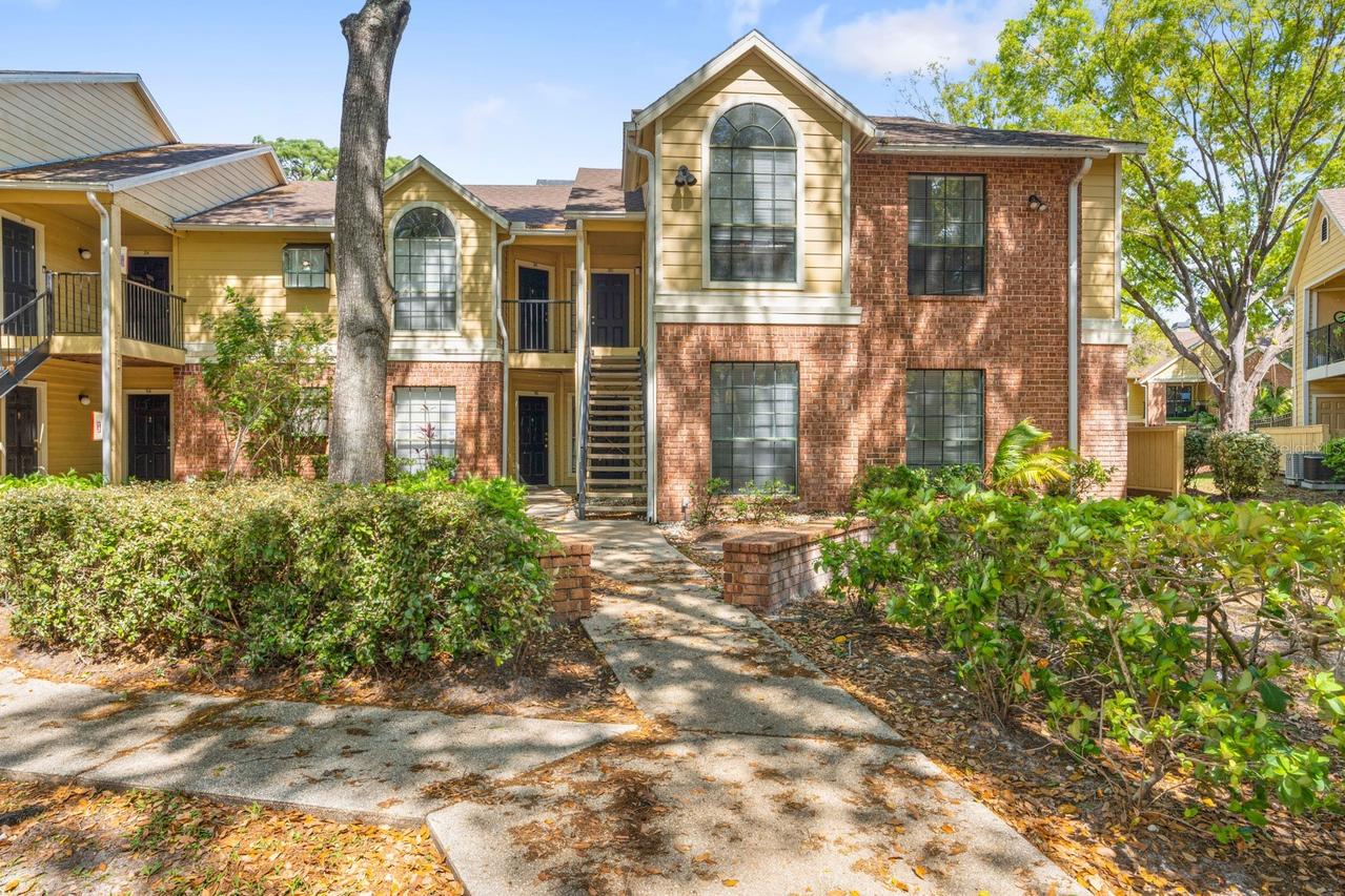 8609 Mallard Reserve Dr. #203, Tampa, FL 33614