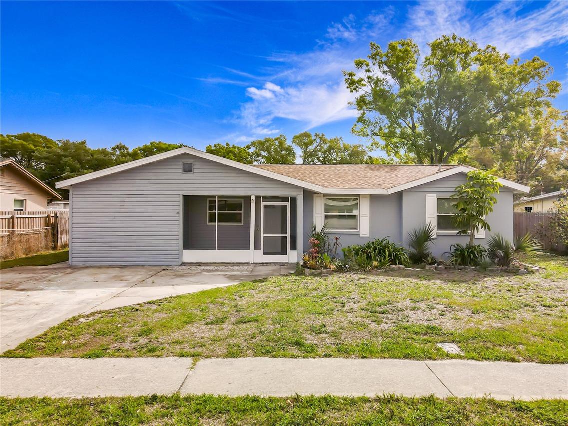 15525 Bedford Cir., Clearwater, FL 33764