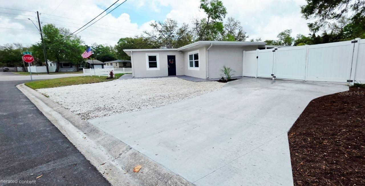 4580 16th St., St Petersburg, FL 33703