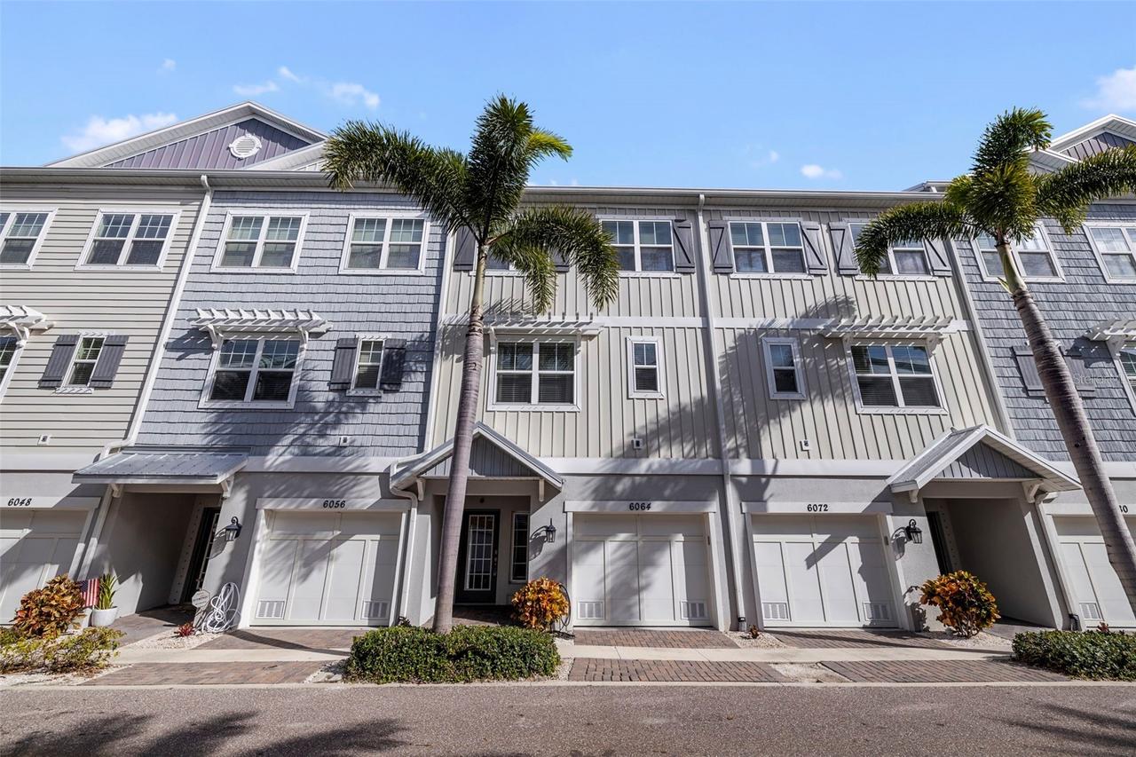6064 Moorings Dr., St Petersburg, FL 33712
