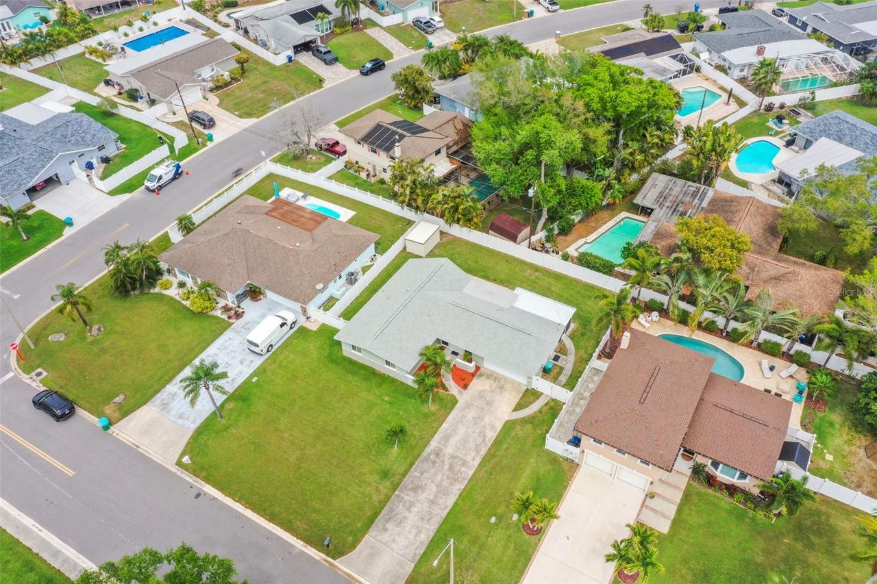 7955 Bayshore Dr., Seminole, FL 33776