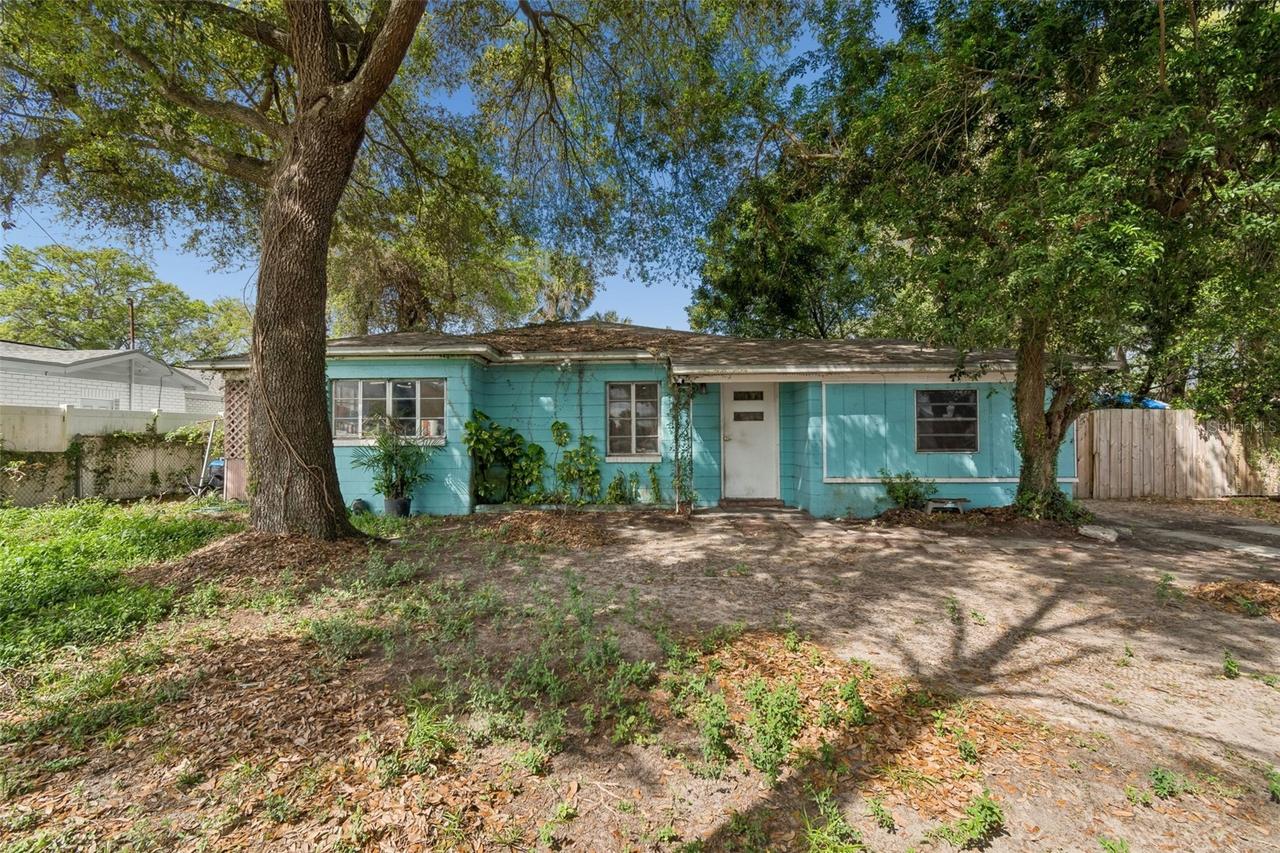 8730 N Calder Pl., Tampa, FL 33604