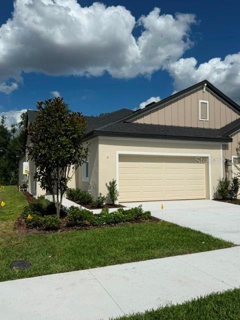 3695 Nandina Cir., Sun City Center, FL 33573