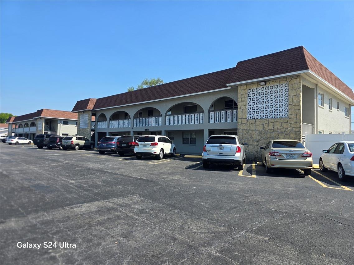 6044 22nd Ave. #2, St Petersburg, FL 33710