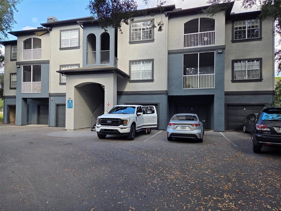 13304 Sanctuary Cove Dr. #303, Temple Terrace, FL 33637