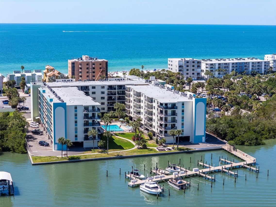 19531 Gulf Blvd. #414, Indian Shores, FL 33785