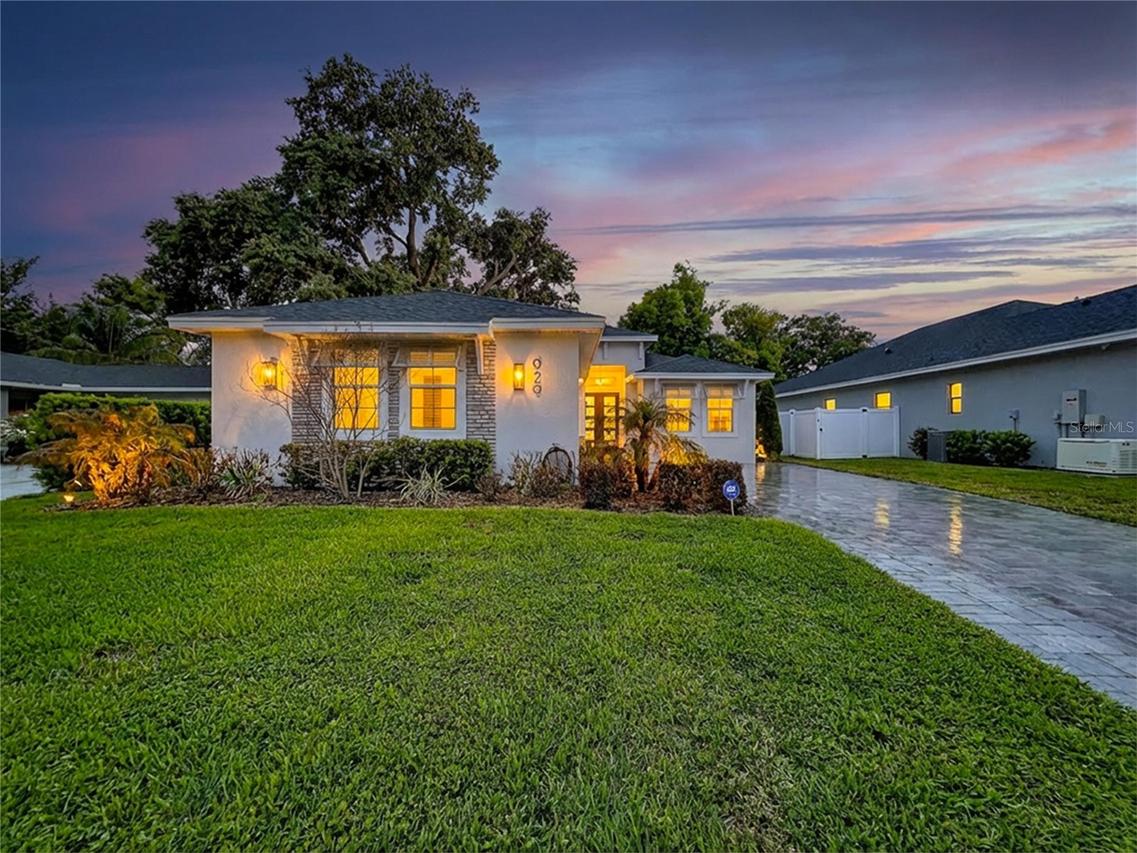 929 Clearview Ave., Lakeland, FL 33801