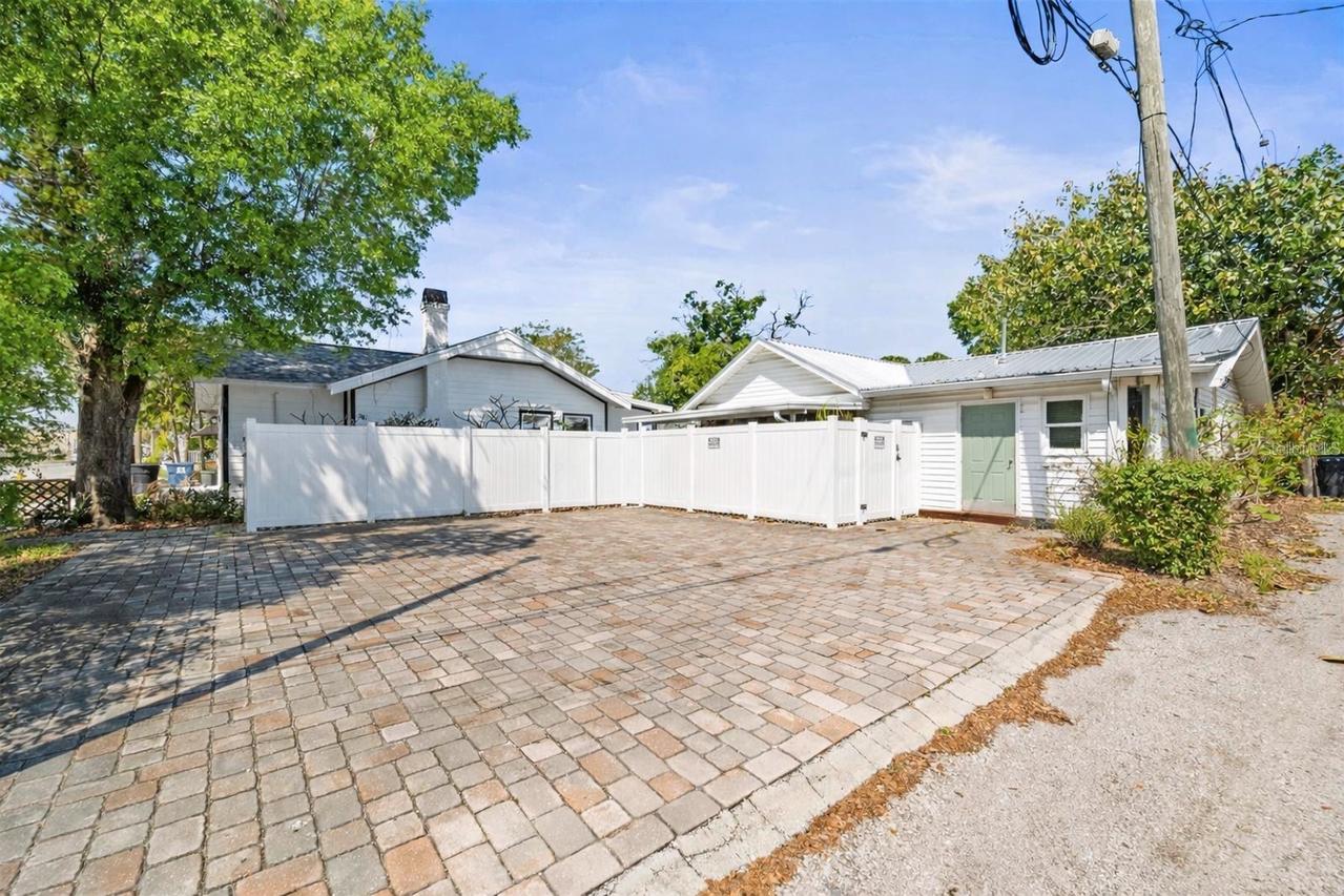 1619 7th Ave., St Petersburg, FL 33713