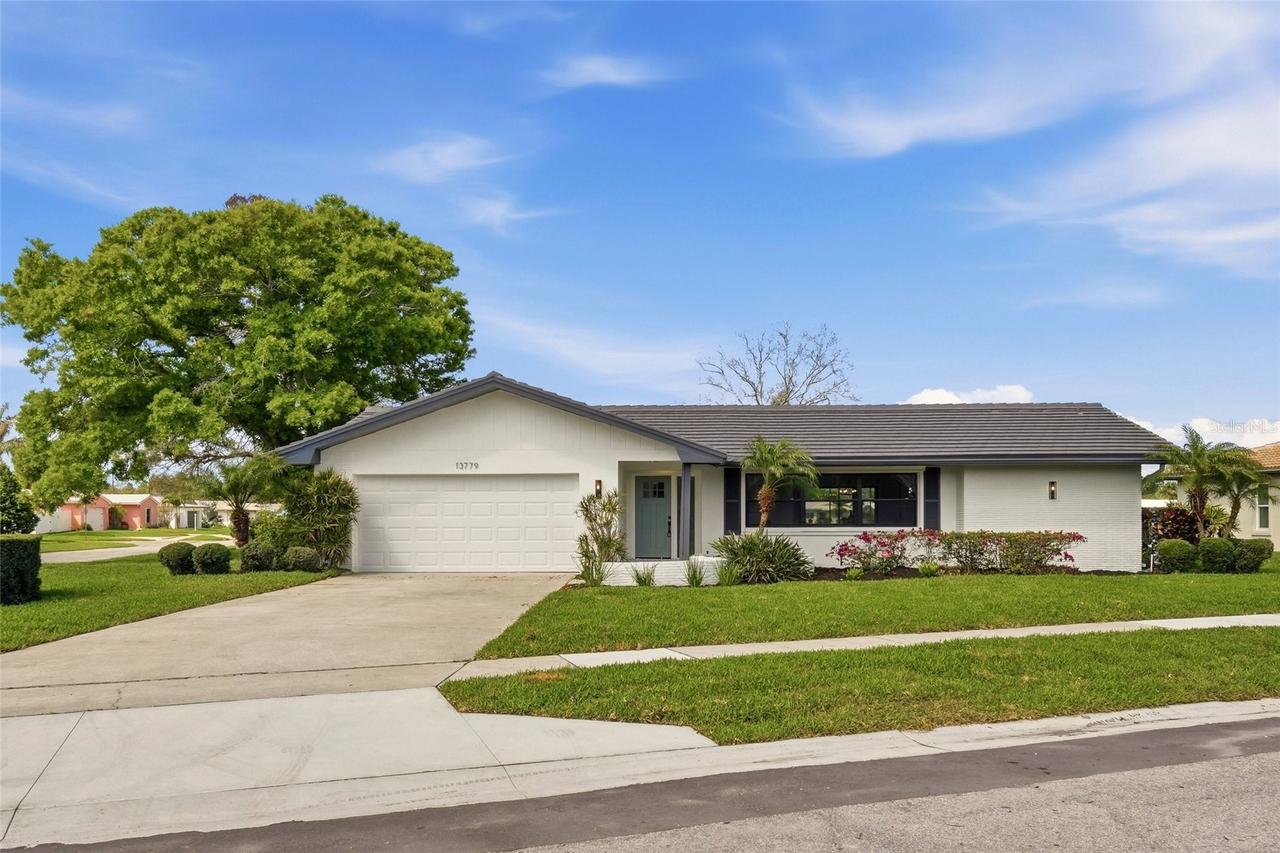 13779 Pinecrest Dr., Largo, FL 33774