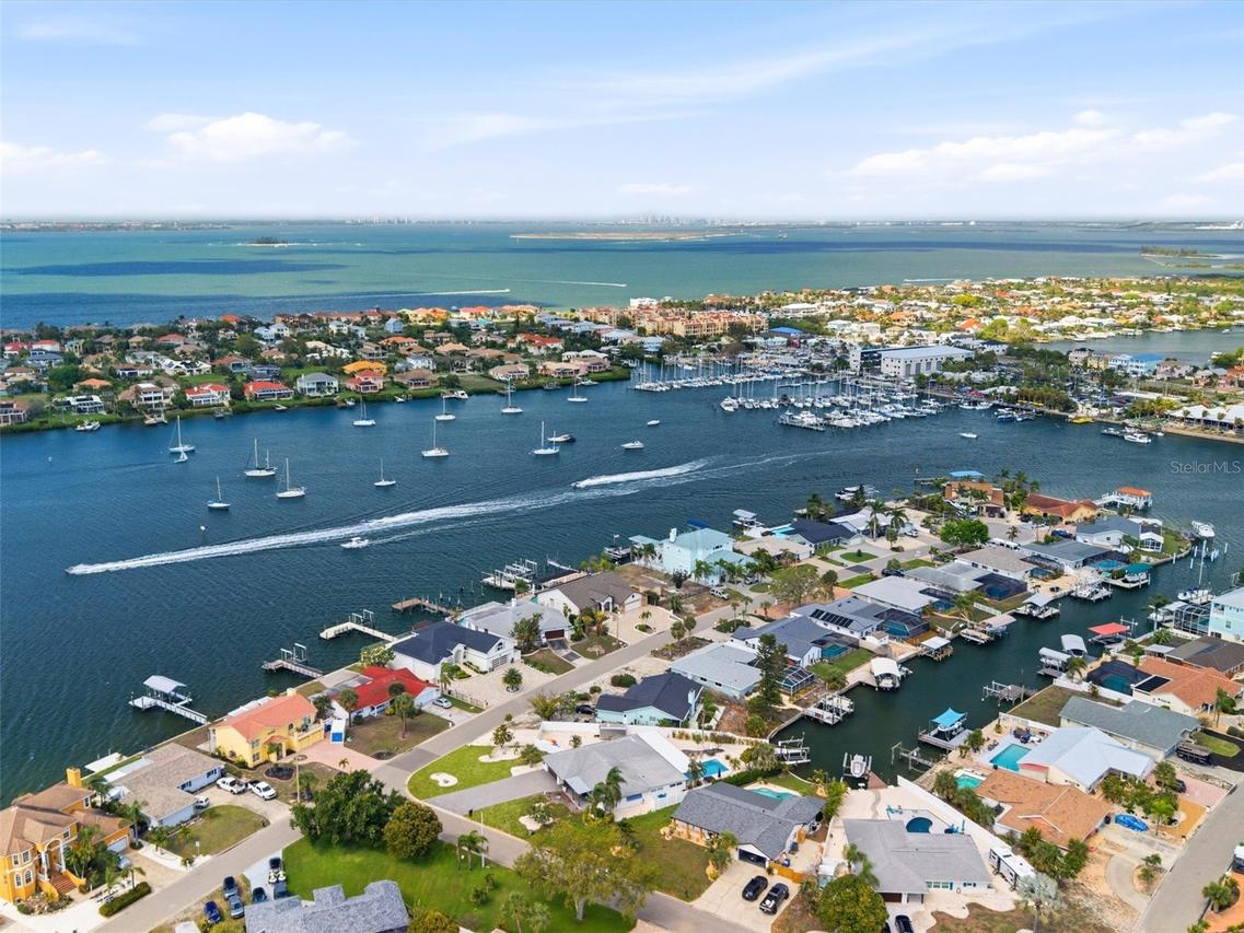 1029 Bal Harbour Dr., Apollo Beach, FL 33572