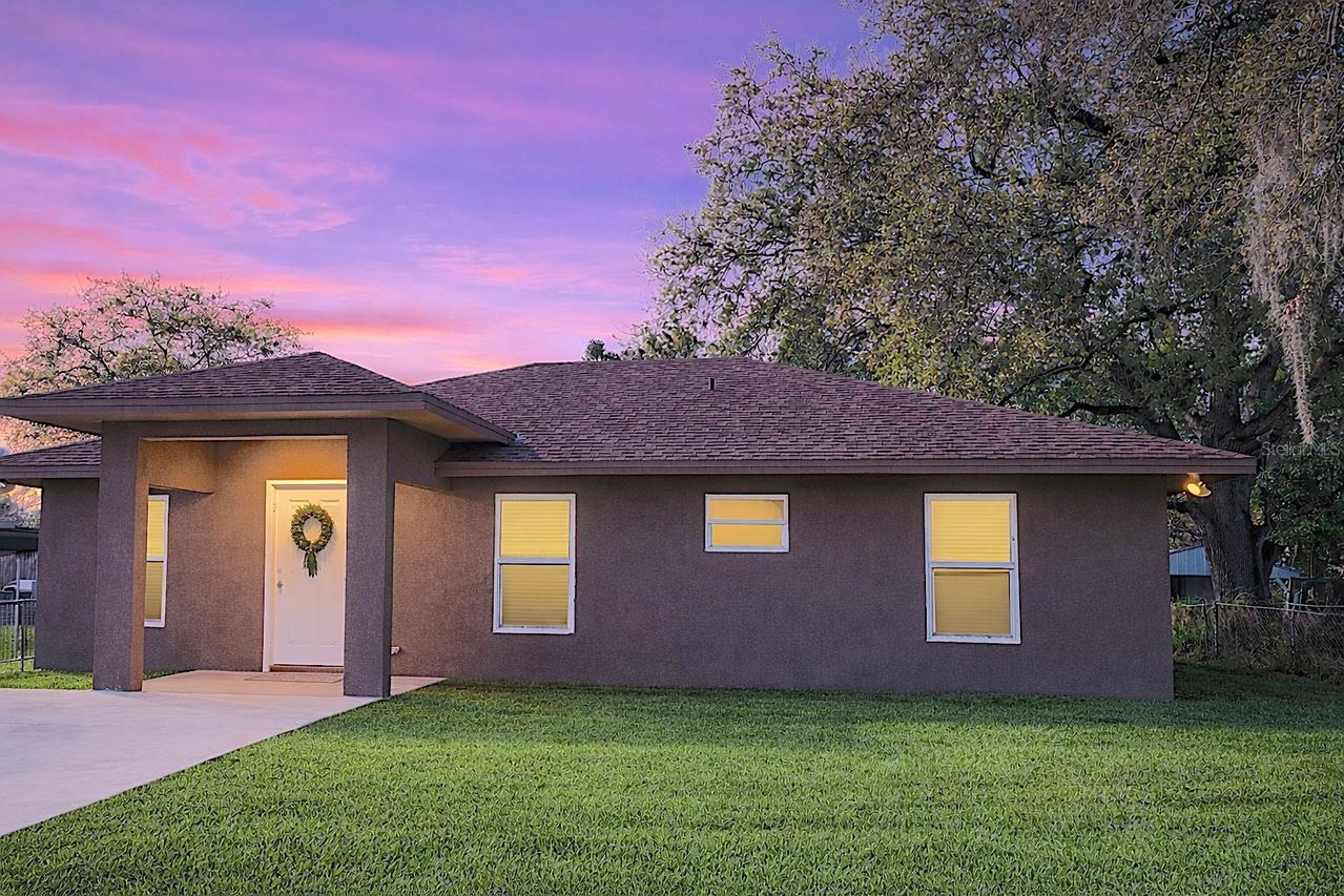 1662 NW 7th St., Okeechobee, FL 34972