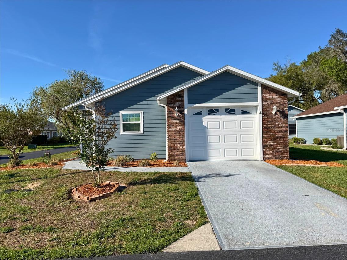 37443 Redberry Ct., Zephyrhills, FL 33542