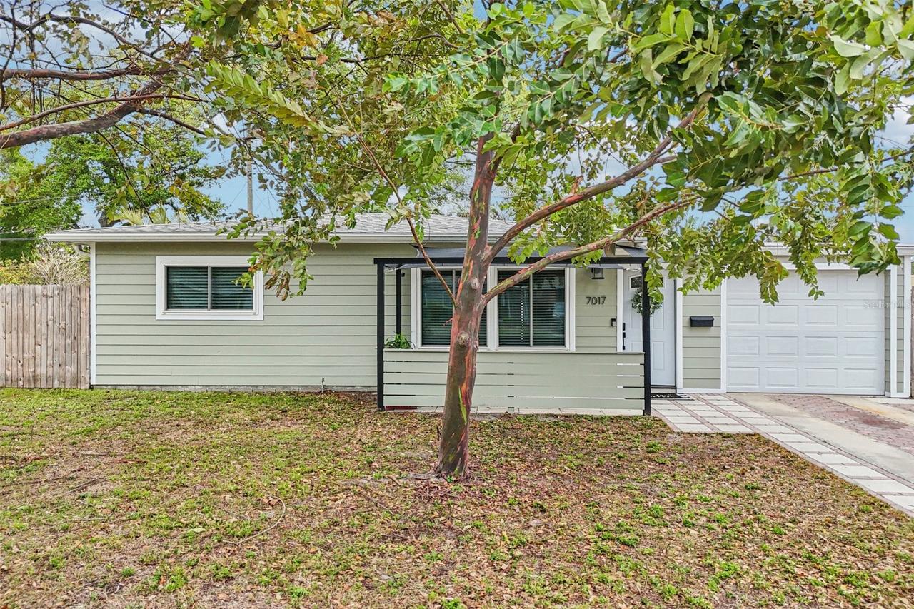 7017 Meadowlawn Dr., St Petersburg, FL 33712
