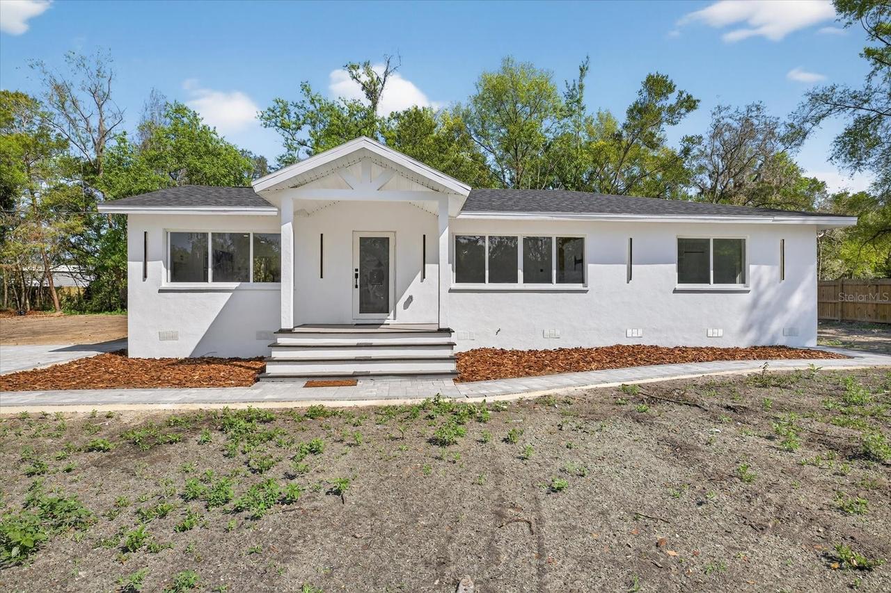 17607 Rockledge Ave., Spring Hill, FL 34610