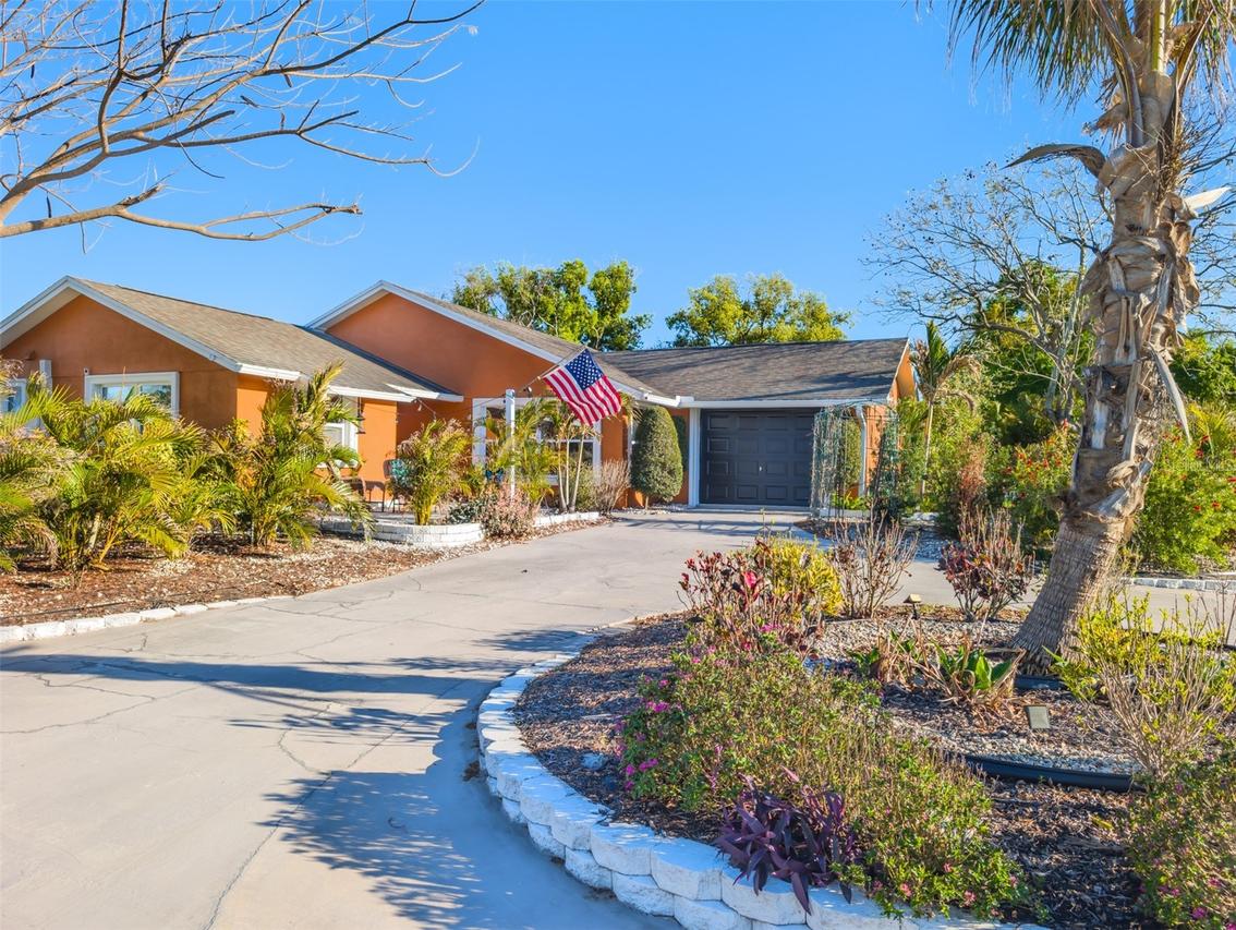 9436 Palm Ave., Port Richey, FL 34668