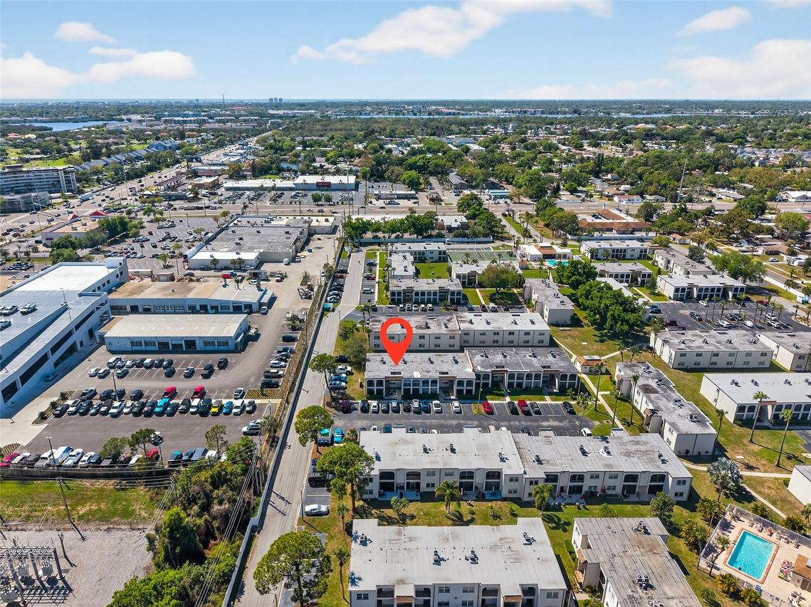 7701 Starkey Rd. #602, Seminole, FL 33777