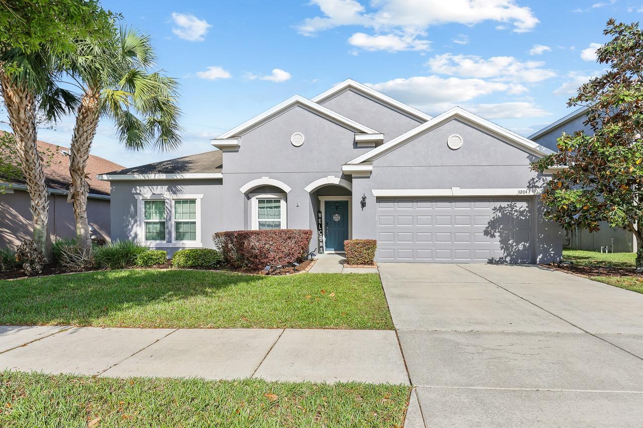 11204 Coventry Grove Cir., Lithia, FL 33547