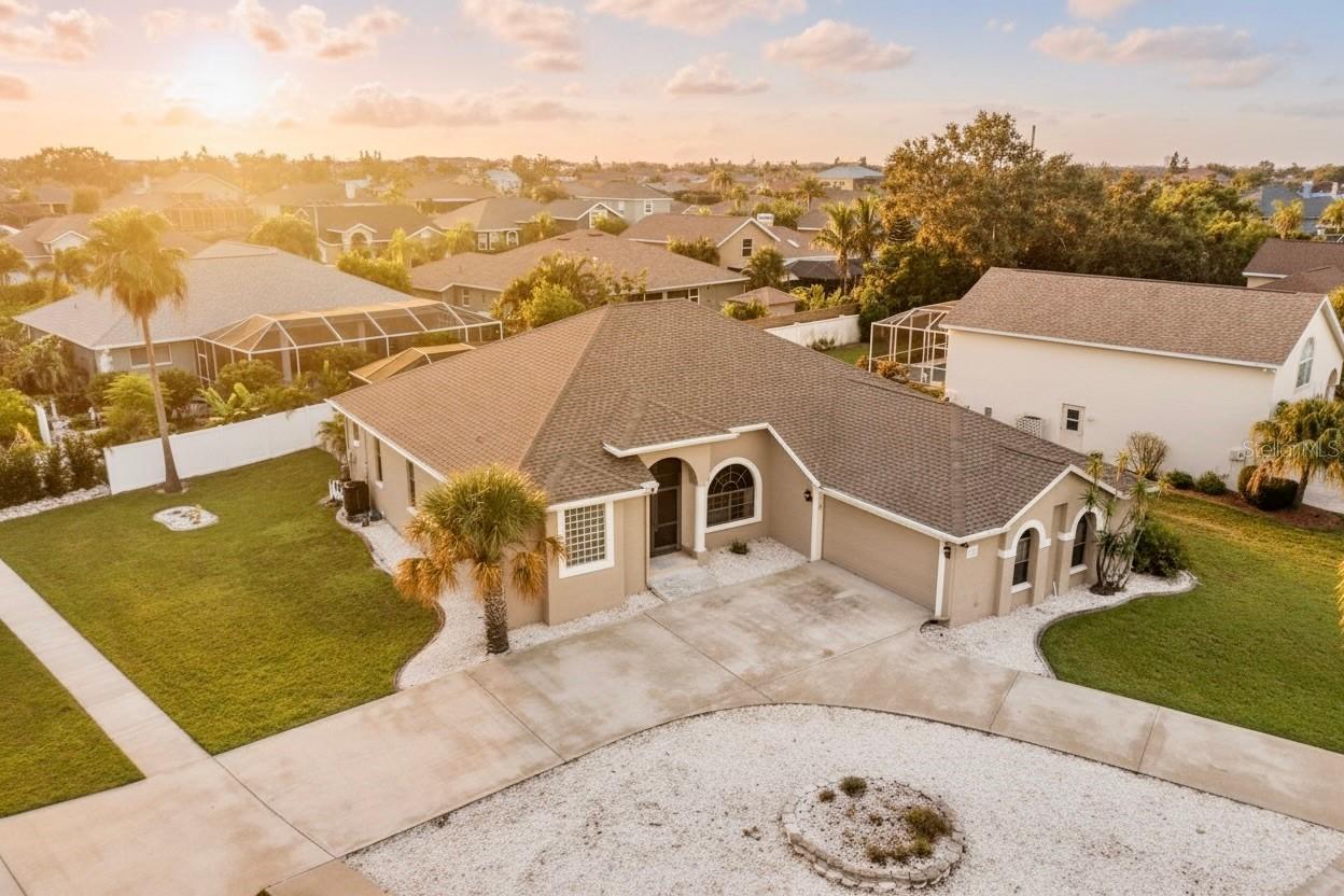 821 Greenview Dr Dr., Apollo Beach, FL 33572