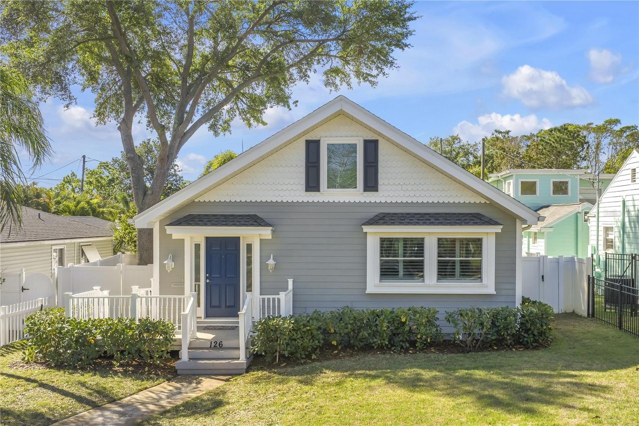 126 30th Ave., St Petersburg, FL 33704