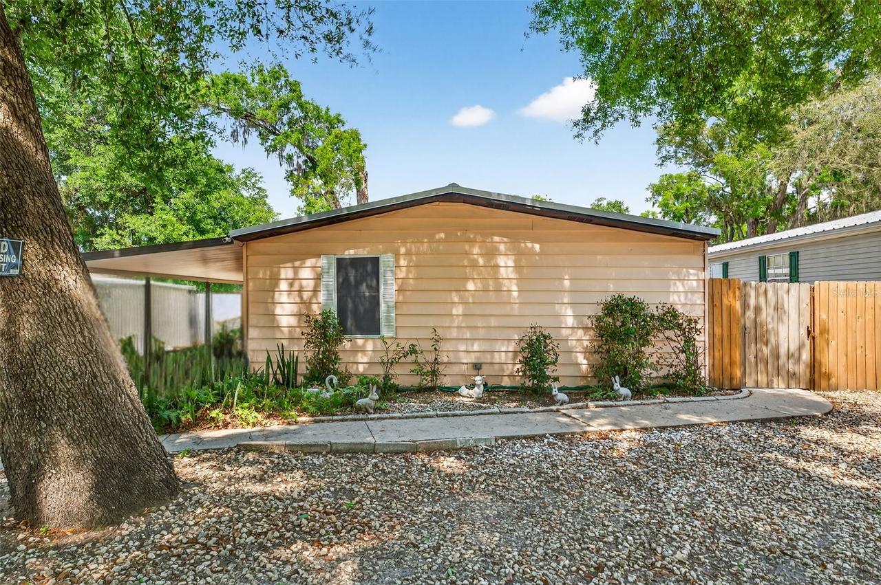 10510 Bay Hills Cir., Thonotosassa, FL 33592