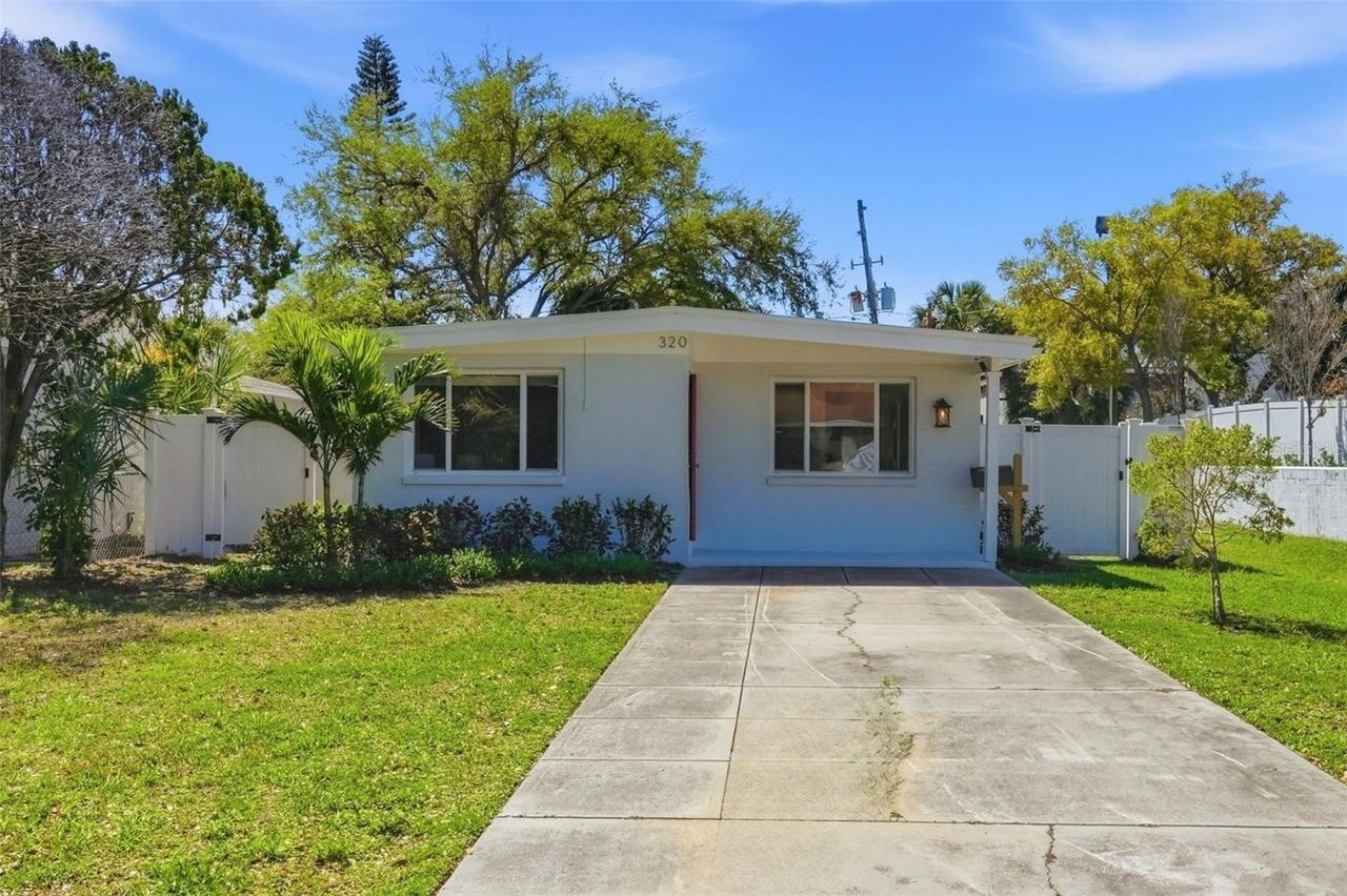 320 93rd Ave., St Petersburg, FL 33702