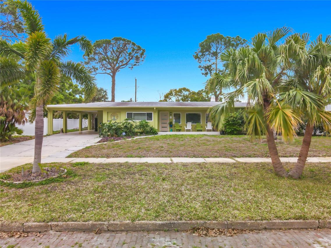 6170 7th Ave., St Petersburg, FL 33710