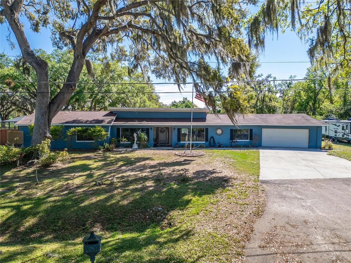 8818 Mathog Rd., Riverview, FL 33578