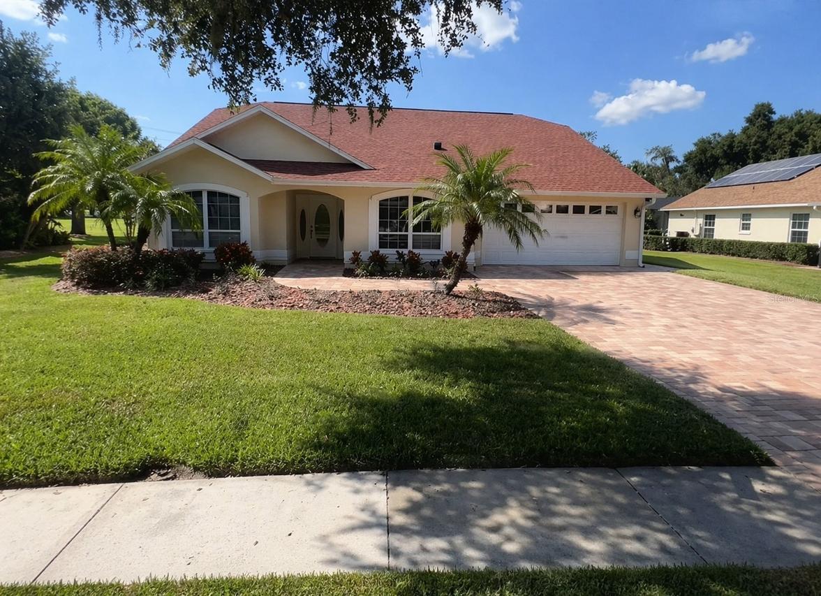 6741 Northlake Dr., Zephyrhills, FL 33542
