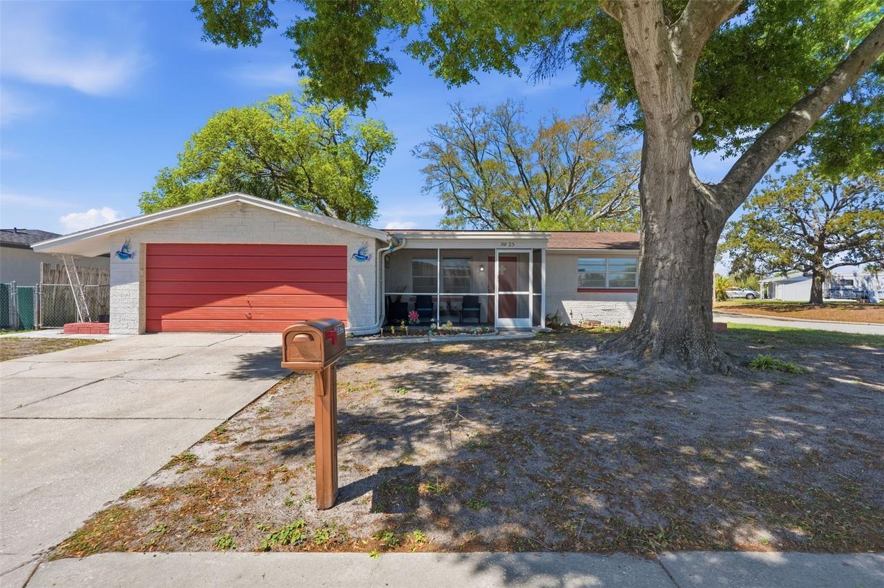 9825 Lakeside Ln., Port Richey, FL 34668