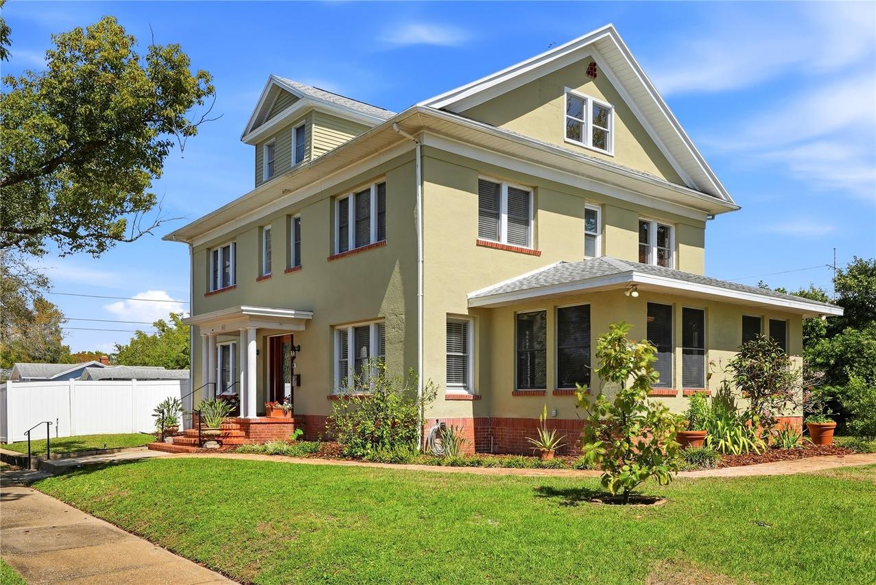 241 72nd St., St Petersburg, FL 33710